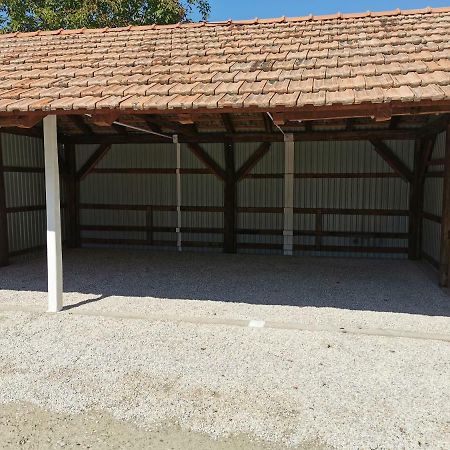 Apartman I Soba Hadela Sveti Martin Na Muri Esterno foto